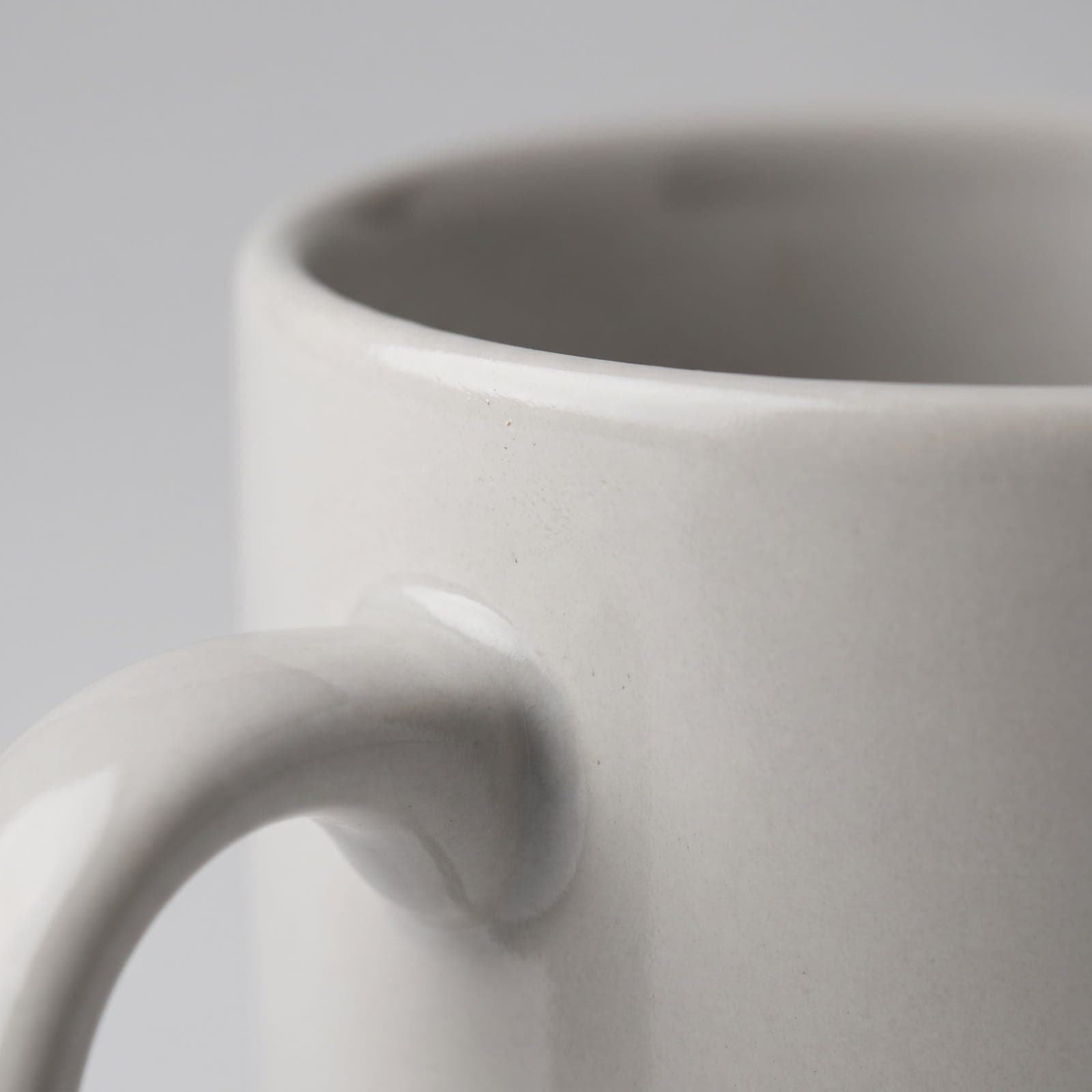 Mug — angle 4